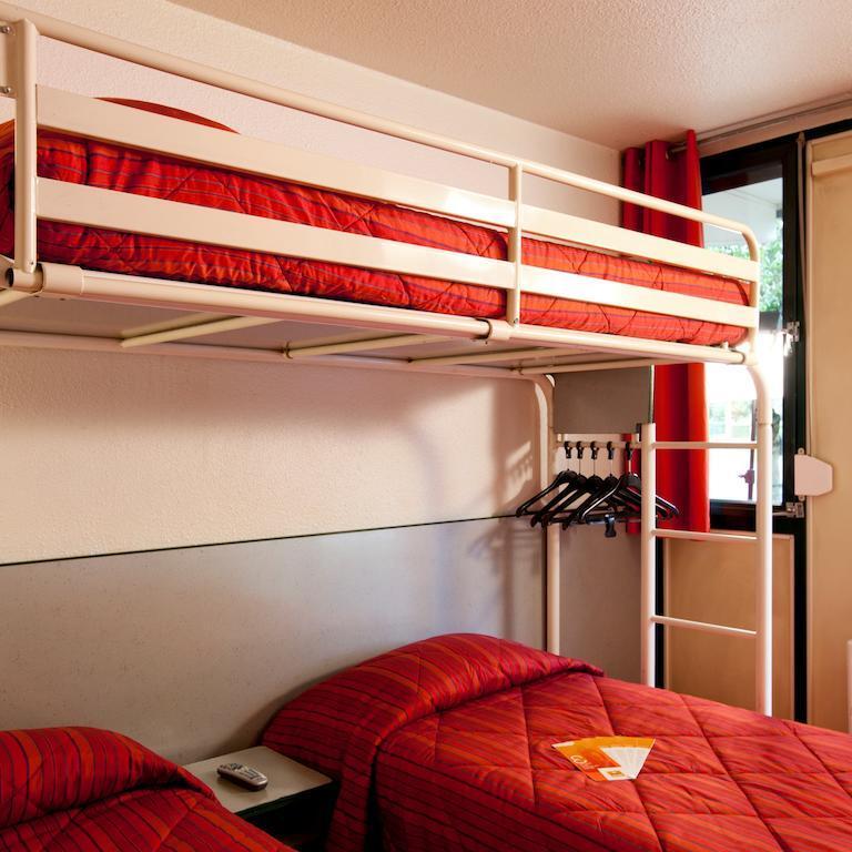 พรีเมียร์ คลาส แองเกอร์ อุเอสต์ โบกูซ Hotel โบกูเซ ภายนอก รูปภาพ